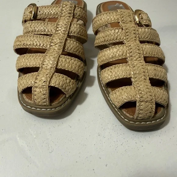 DV by Dolce Vita Women's Tan Woven Sandals in new conditions - Picture 9 of 14